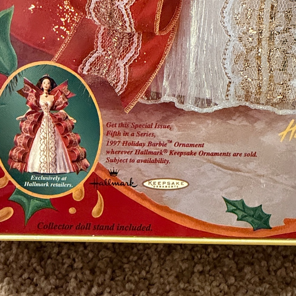 Barbie x Hallmark 1997 Holiday Doll - Picture 4 of 4